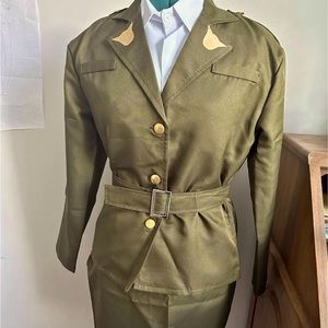 Women’s War time uniform, Peggy Carter costume. Never worn! Sizing in photos.